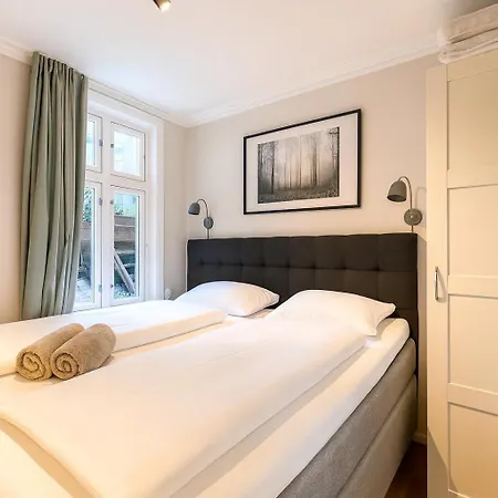 Trio In Centre - Norwegians Minimum Age 25 شقة برغن