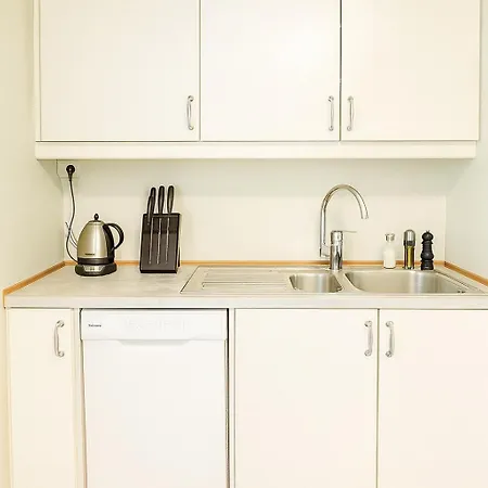 Trio In Centre - Norwegians Minimum Age 25 Appartement Bergen