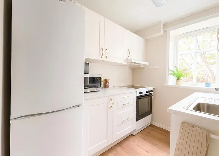 Trio In Centre - Norwegians Minimum Age 25 Apartman